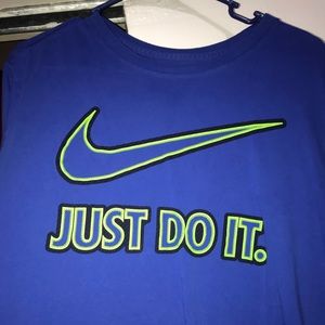 Nike Men’s / or / Women’s shirts